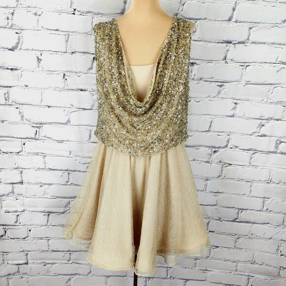 Alice + Olivia Dress Womens 6 Sequins Cocktail Party Event New Year Romantic - Picture 1 of 10